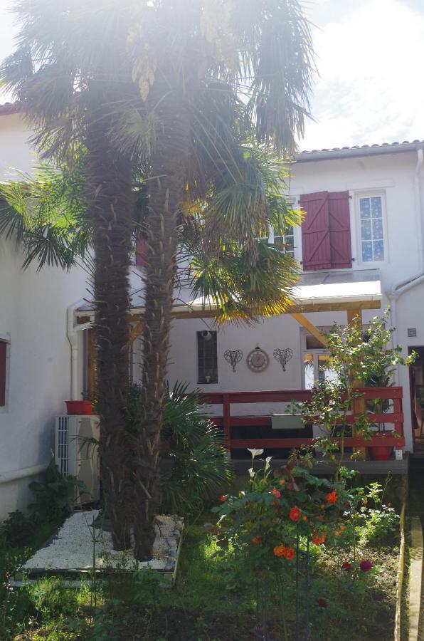 Maison d'hôtes Maison Elizondoa - Chambres, Restaurant Et