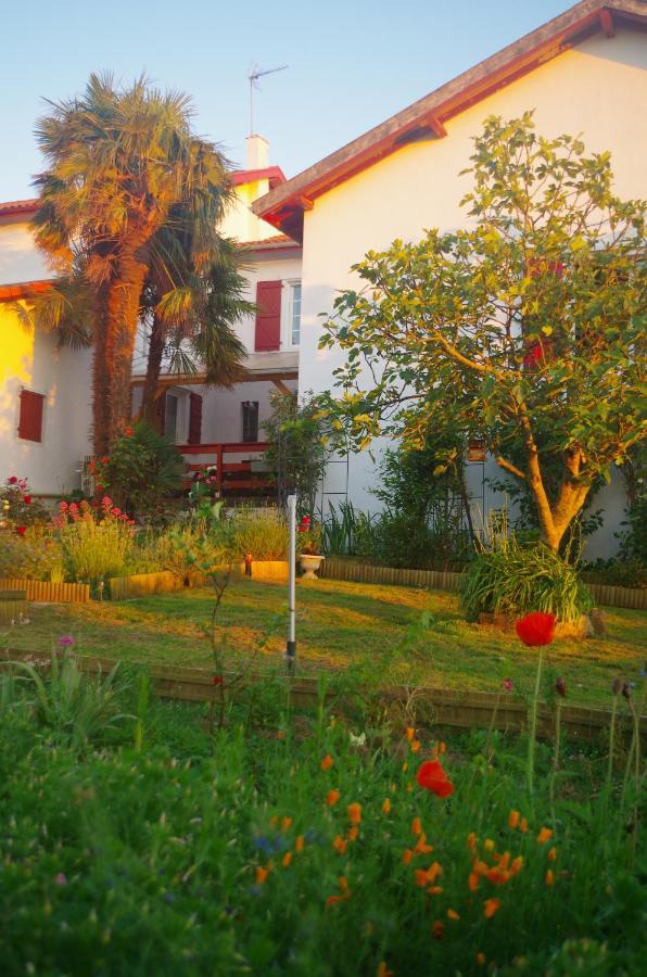 Maison Elizondoa - Chambres, Restaurant Et